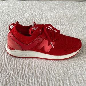 New Balance 247 - Red